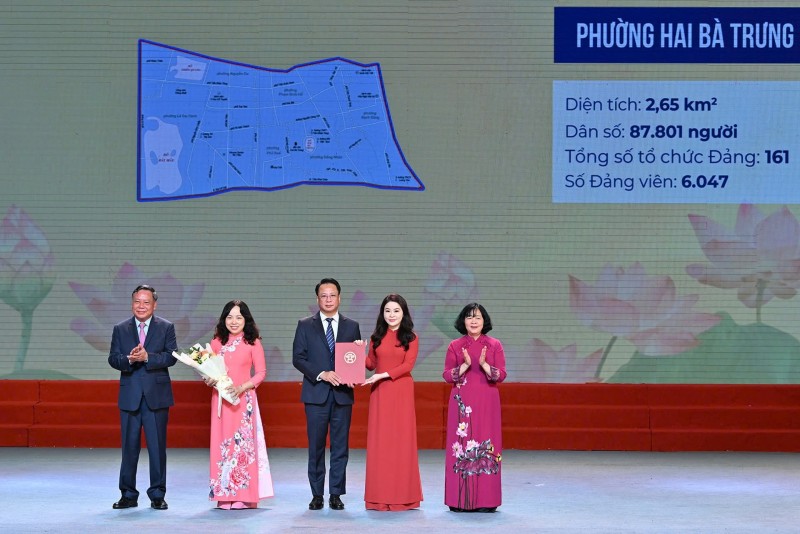 Chủ tịch nước: Bộ máy mới của Hà Nội phải tinh, gọn, mạnh, gần dân hơn