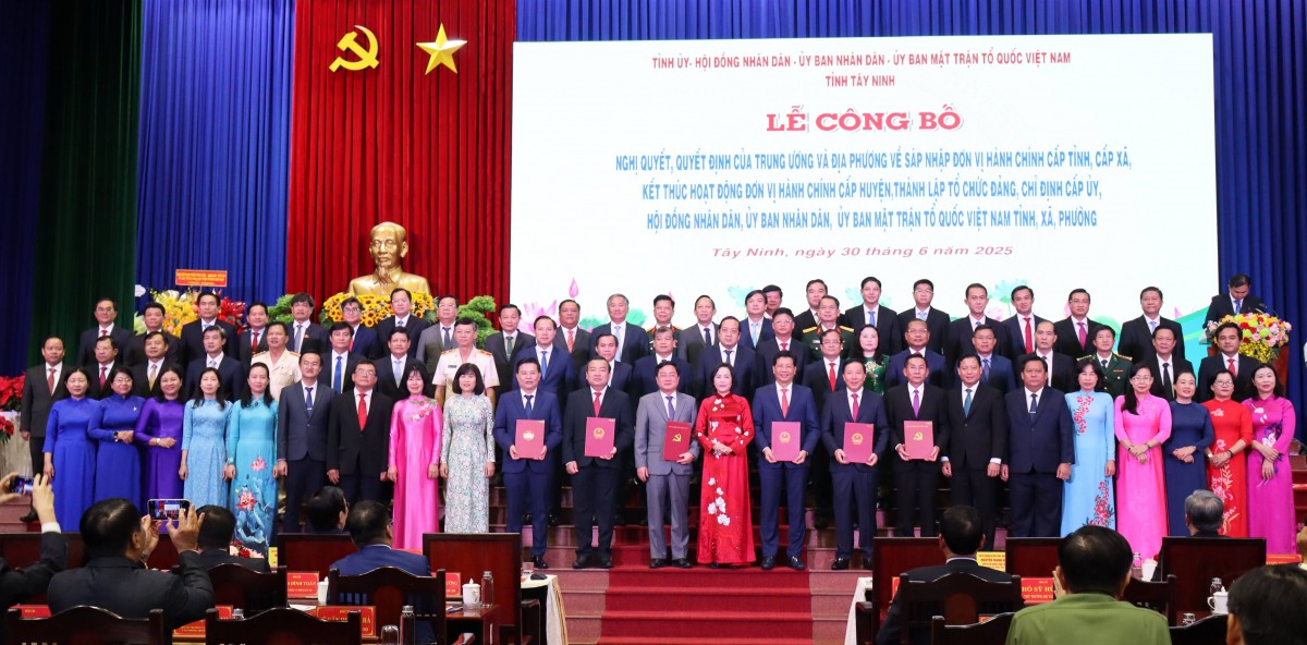  lễ công bố Nghị quyết, 555Win 500 Đăng Ký Nhận Code của Trung ương và địa phương về sáp nhập đơn vị hành chính 
