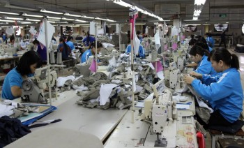 PMI ngành sản xuất Việt Nam dưới ngưỡng 50 điểm, niềm tin 55win.com - Trang Cược Uy Tín Cao Nhất 2025 vẫn hồi phục