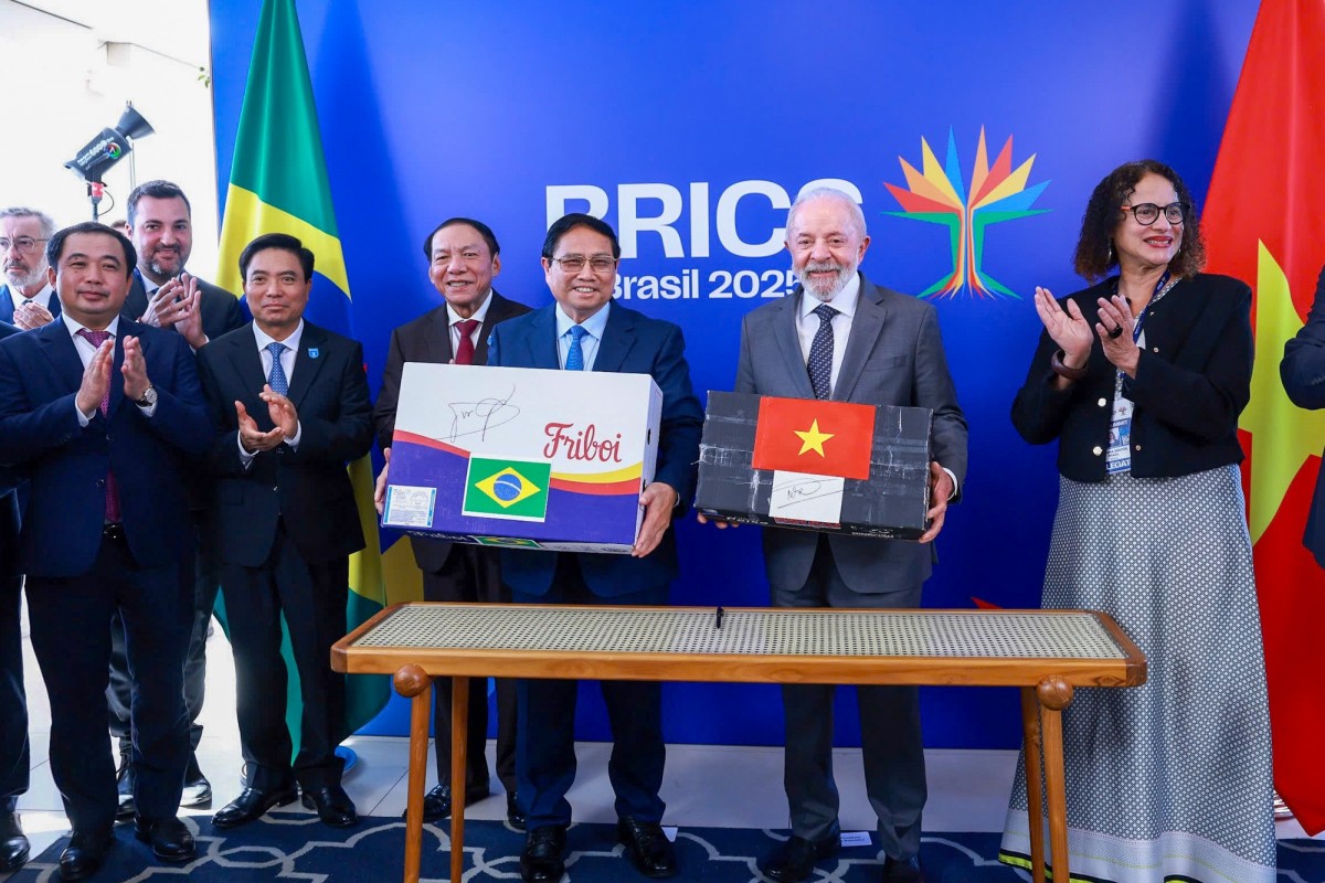 Phiên bản chính thức của 555Win Phạm Minh Chính hội đàm với Tổng thống Brazil