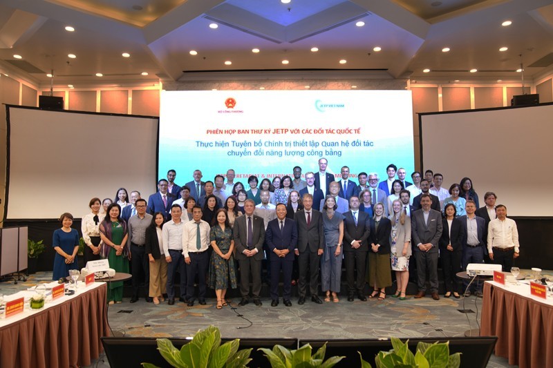 Việt Nam cần huy động hơn 7 tỷ USD cho các dự án chuyển đổi năng lượng