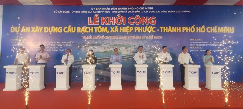 TP HCM khởi công cầu Rạch Tôm kết nối với Tây Ninh