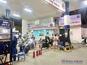 Đề xuất tiếp tục giảm thuế môi trường với xăng dầu hết năm 2026
