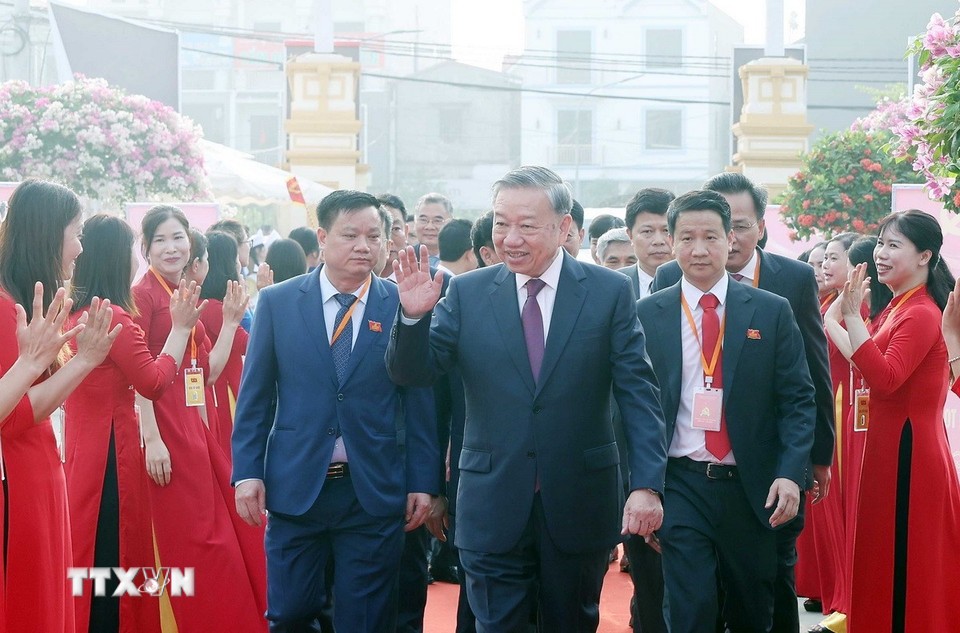 Tổng Bí thư: Khẳng định vai trò của xã trong không gian phát triển mới
