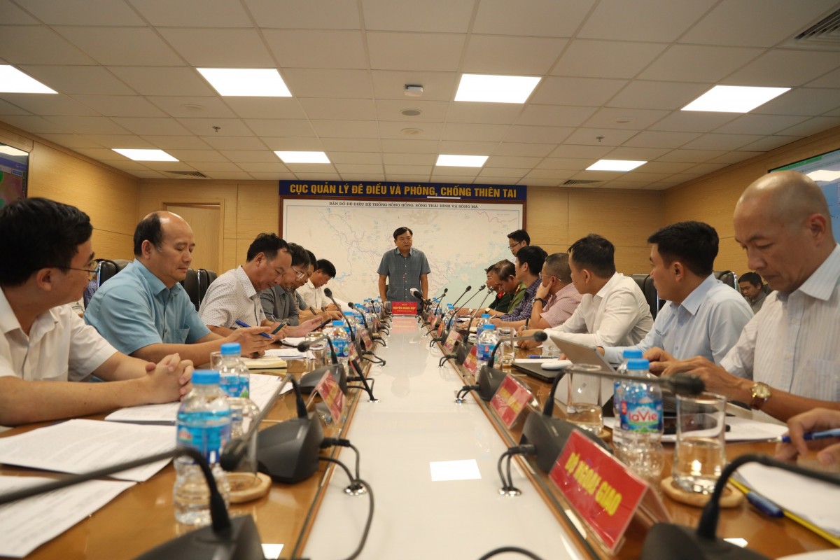 Ban chỉ đạo quốc gia về phòng, chống thiên tai tổ chức họp ứng phó với bão Wipha - Ảnh: VGP