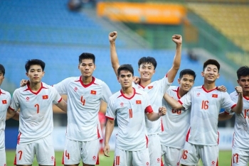 U23 Việt Nam thắng dễ U23 Lào trong trận ra quân