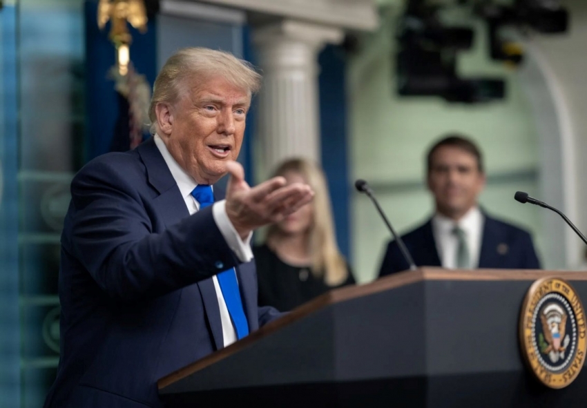 Ông Trump: Mỹ sẽ tấn công cơ sở hạt nhân Iran nếu cần thiết