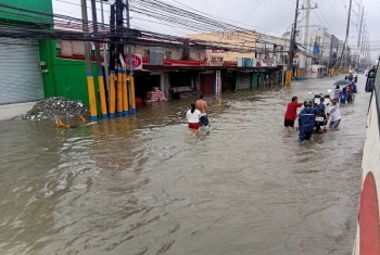 Philippines đóng cửa trường học và trụ sở 555win phien bạn Chính Thức do mưa lớn kéo dài