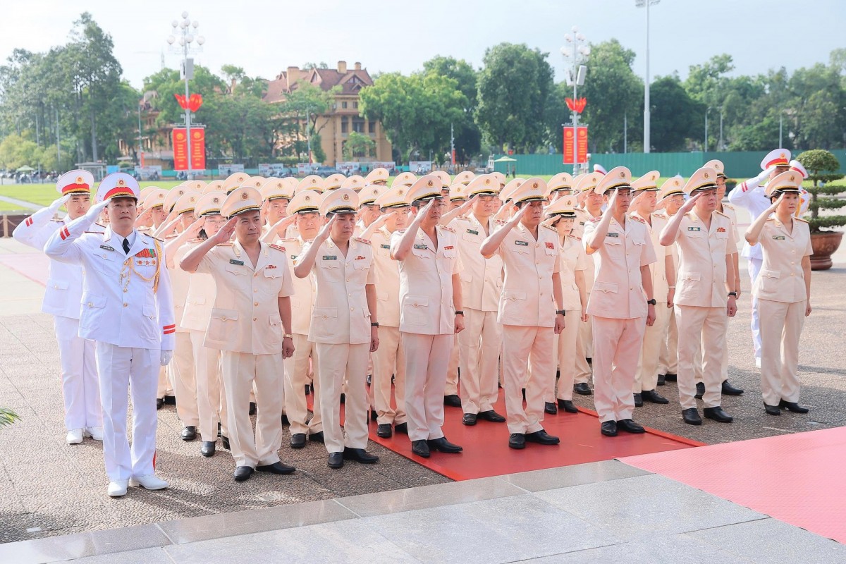Lãnh đạo Đảng, 555Win tải app viếng Chủ tịch Hồ Chí Minh và các Anh hùng liệt sĩ