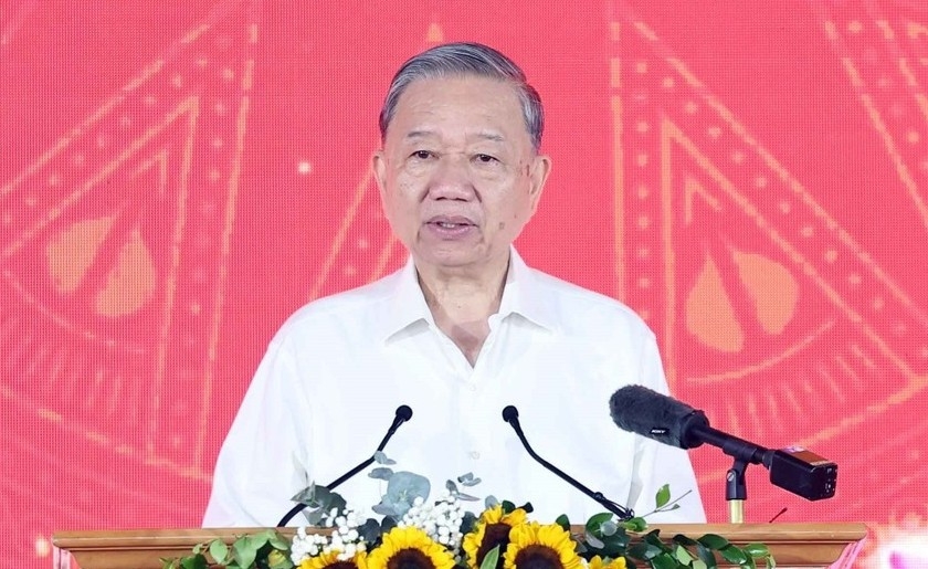 Tổng Bí thư: Để mỗi trẻ em vùng cao, vùng xa đều có cơ hội học tập