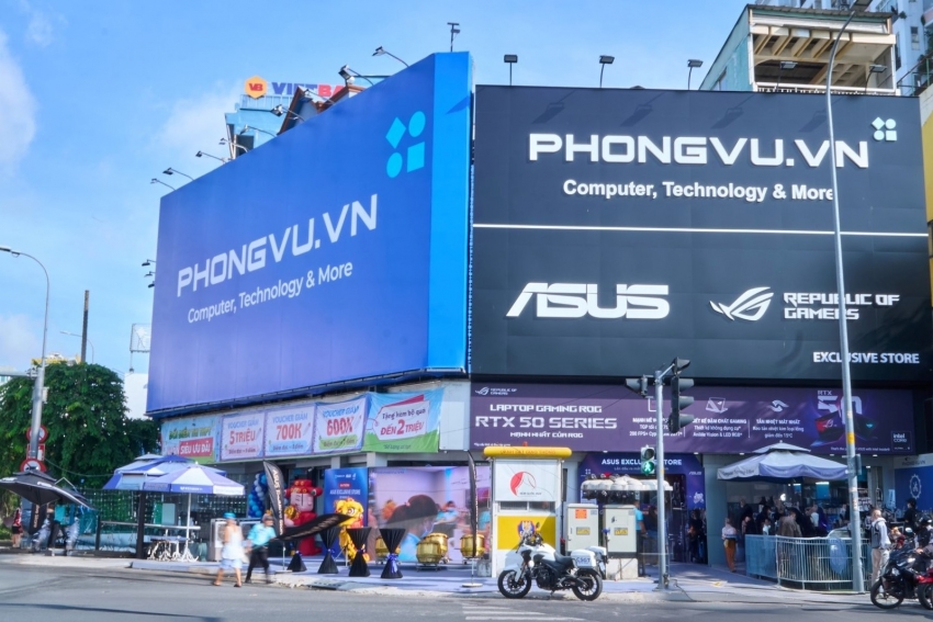 ASUS khai trương cửa hàng trải nghiệm đầu tiên tại TP HCM