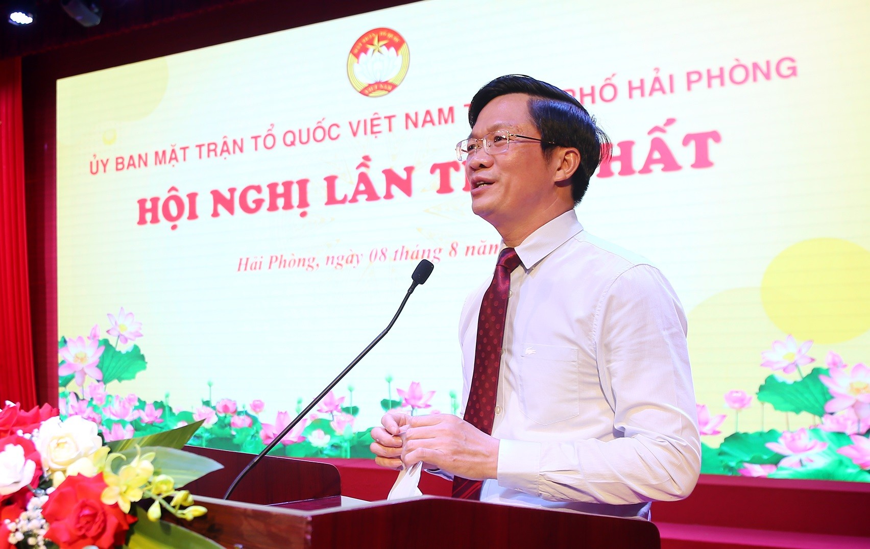 Phó Bí thư Thành ủy, Chủ tịch Ủy ban MTTQ Việt Nam thành phố Hải Phòng Phạm Văn Lập phát biểu chỉ đạo tại hội nghị.