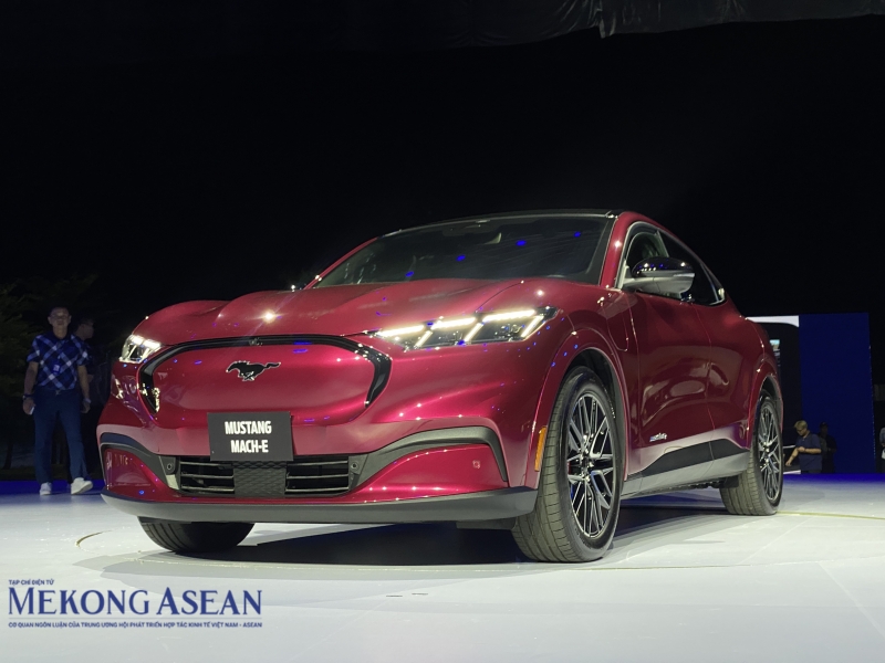 'Chiến mã’ điện Mustang Mach-E của Ford ra mắt tại Việt Nam