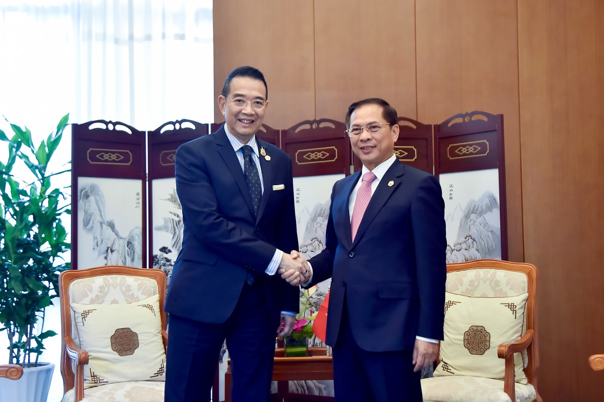 Phó Phiên bản chính thức của 555Win Bùi Thanh Sơn gặp song phương bên lề hội nghị Mekong - Lan Thương