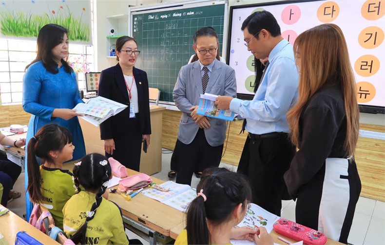 Hải Phòng là địa phương đầu tiên trong cả nước triển khai chương trình giảng dạy tiếng Hàn Quốc là ngoại ngữ 1 trong trường phổ thông. Ảnh: Sở GD&ĐT Hải Phòng.