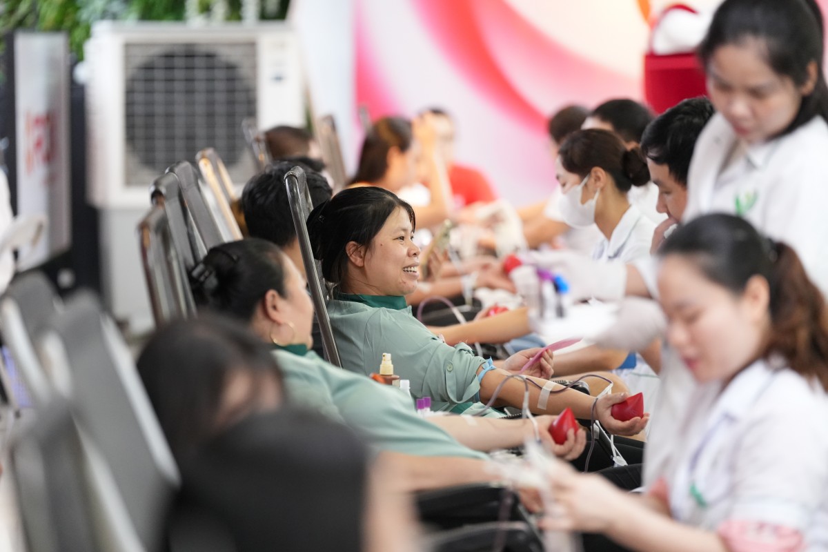 Cán bộ nhân viên ROX Group chung tay hiến máu, lan tỏa giá trị sống đẹp