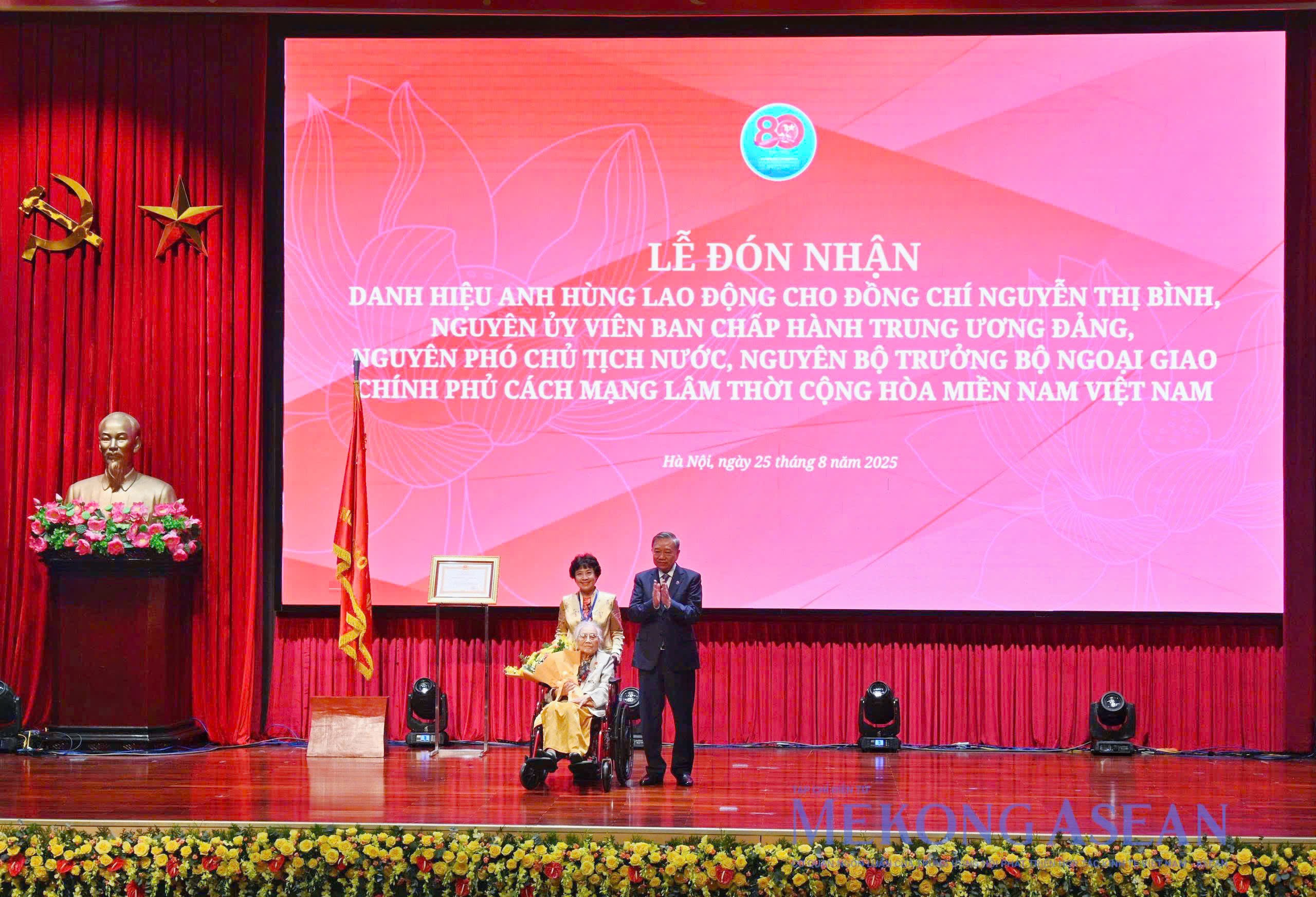 Tổng Bí thư: Ngoại giao Việt Nam đang đứng trước sứ mệnh lịch sử