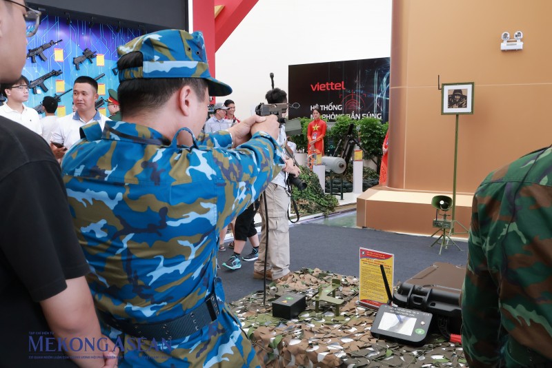 Viettel mang vũ khí công nghệ cao, robot đến Triển lãm thành tựu đất nước 80 năm