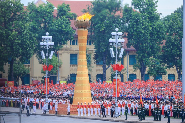 Hơn 40.000 người tham gia tổng duyệt Lễ kỷ niệm 80 năm Quốc khánh Việt Nam