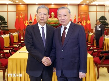 Tổng Bí thư Tô Lâm tiếp Ủy viên trưởng Nhân đại toàn quốc Trung Quốc