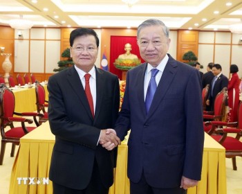 Gìn giữ, vun đắp và phát triển quan hệ đặc biệt Việt Nam – Lào ngày càng bền chặt