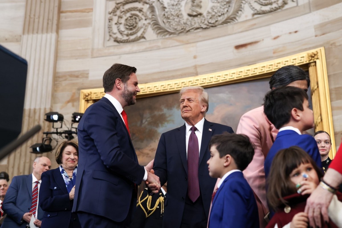 Phó Tổng thống Mỹ JD Vance và Tổng thống Donald Trump tại Nhà Trắng ngày 21/1. Ảnh: X/@VP