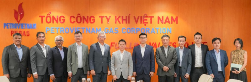 PV GAS và Petronas trao đổi về hợp tác chiến lược toàn diện