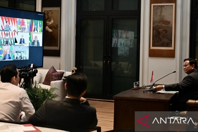 Ông Prabowo Subianto dự Hội nghị thượng đỉnh trực tuyến BRICS tối 8/9. Ảnh: Antara