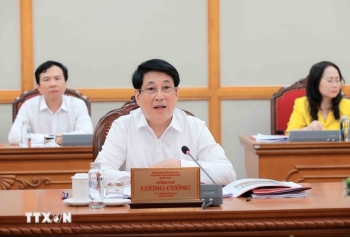 Bộ Chính trị cho ý kiến về công tác chuẩn bị Đại hội Đảng bộ Cà Mau, Hưng Yên