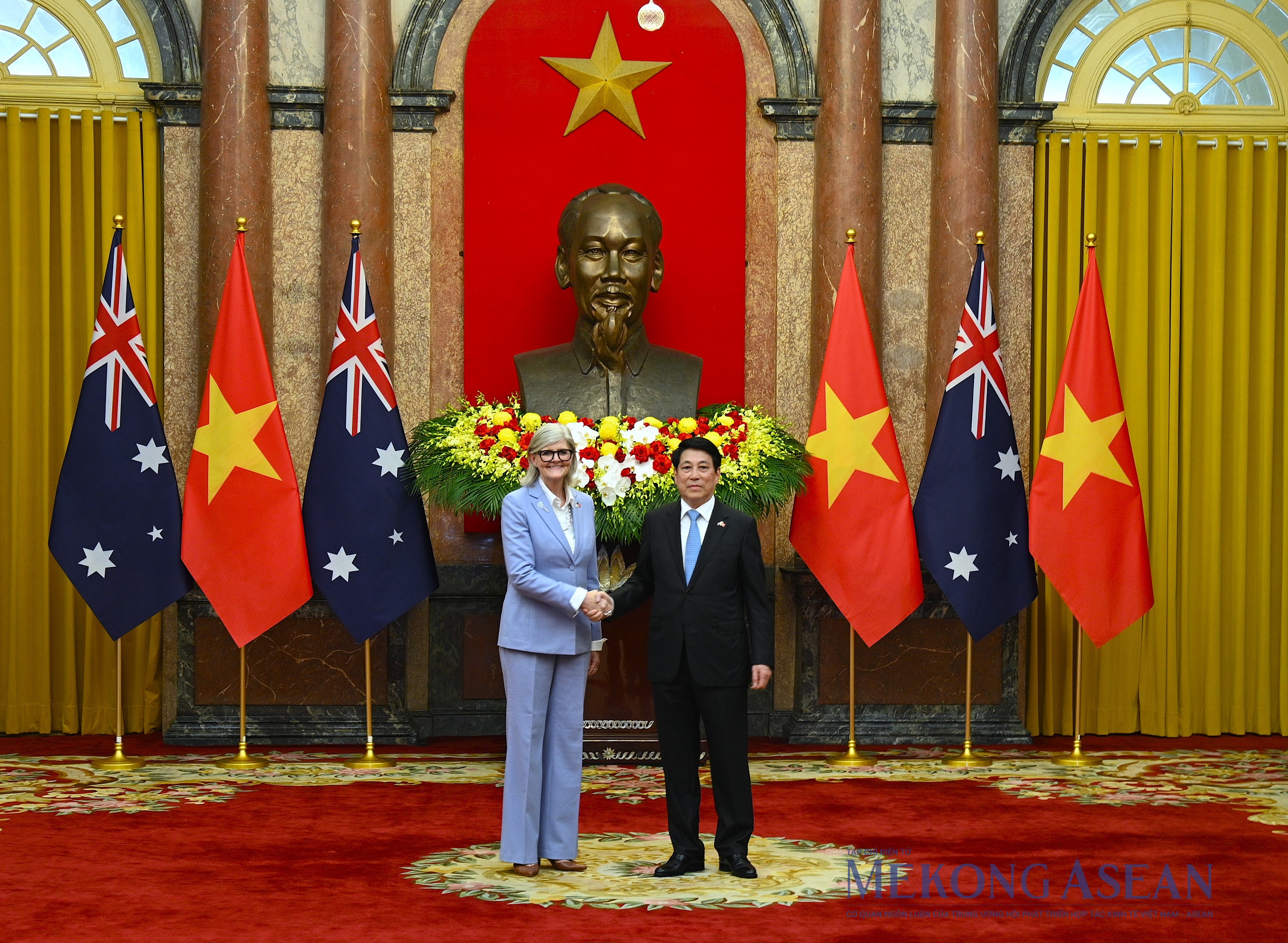 Chủ tịch nước Lương Cường chủ trì lễ đón Toàn quyền Australia