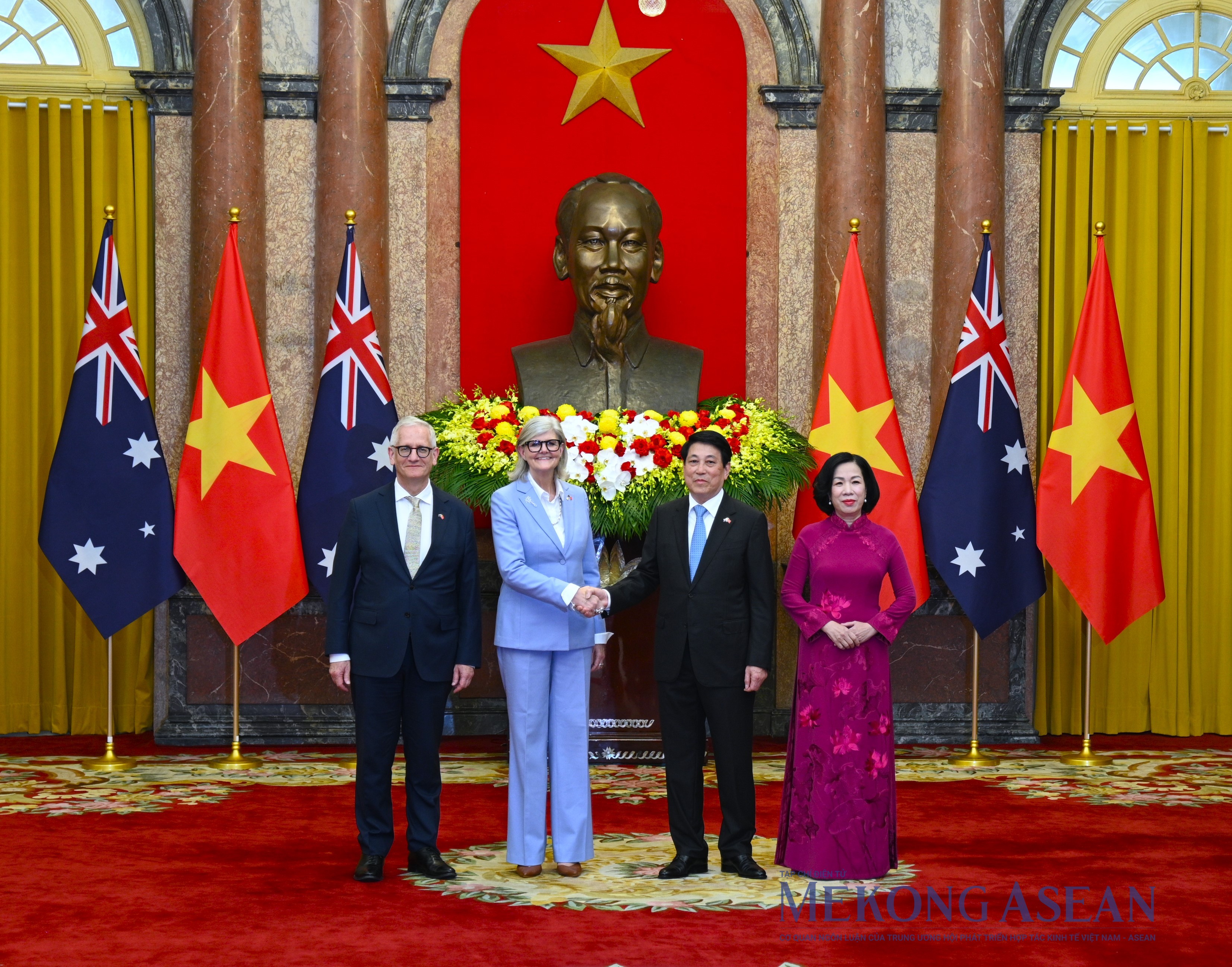 Chủ tịch nước Lương Cường chủ trì lễ đón Toàn quyền Australia