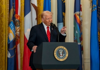 Ông Trump: Vụ UAV xâm nhập vào Ba Lan ‘có thể là nhầm lẫn’