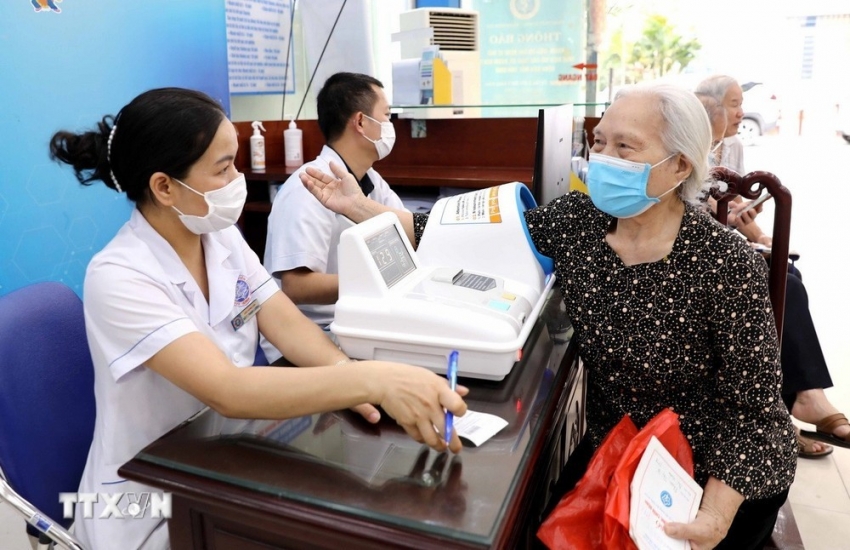 Nghị quyết của Bộ Chính trị về giải pháp đột phá, nâng cao sức khỏe nhân dân