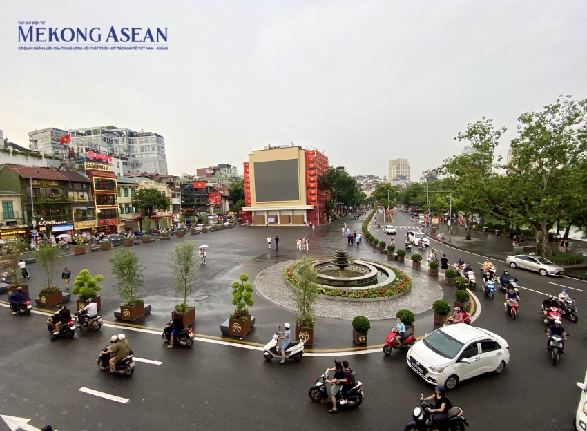Diện mạo khoáng đạt của quảng trường Đông Kinh Nghĩa Thục sau cải tạo