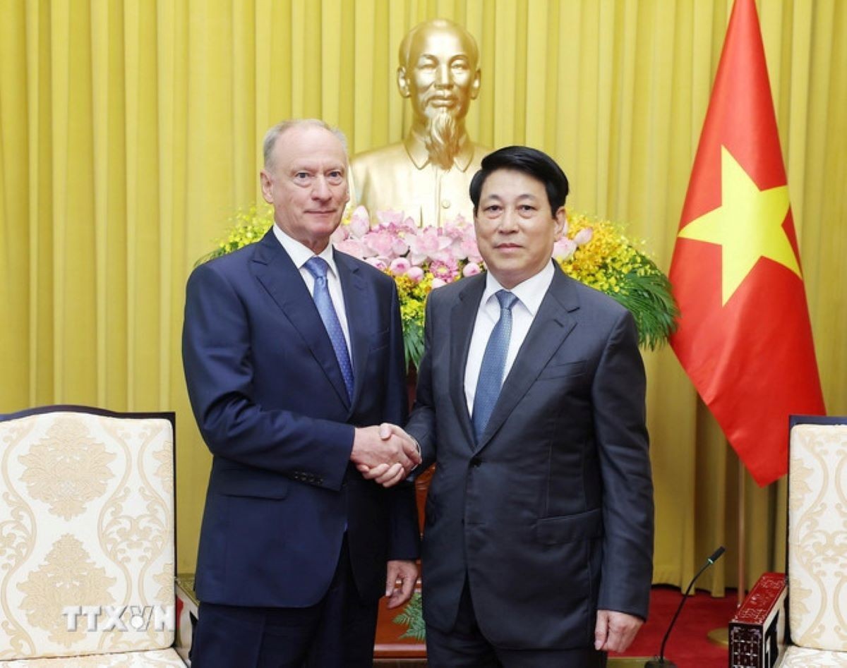 Đề nghị Nga hỗ trợ Việt Nam khai thác hiệu quả không gian biển
