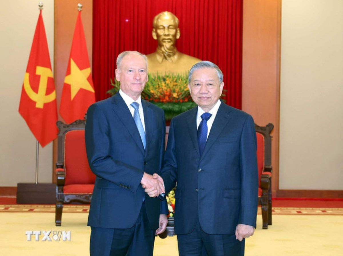 Đề nghị Nga hỗ trợ Việt Nam khai thác hiệu quả không gian biển