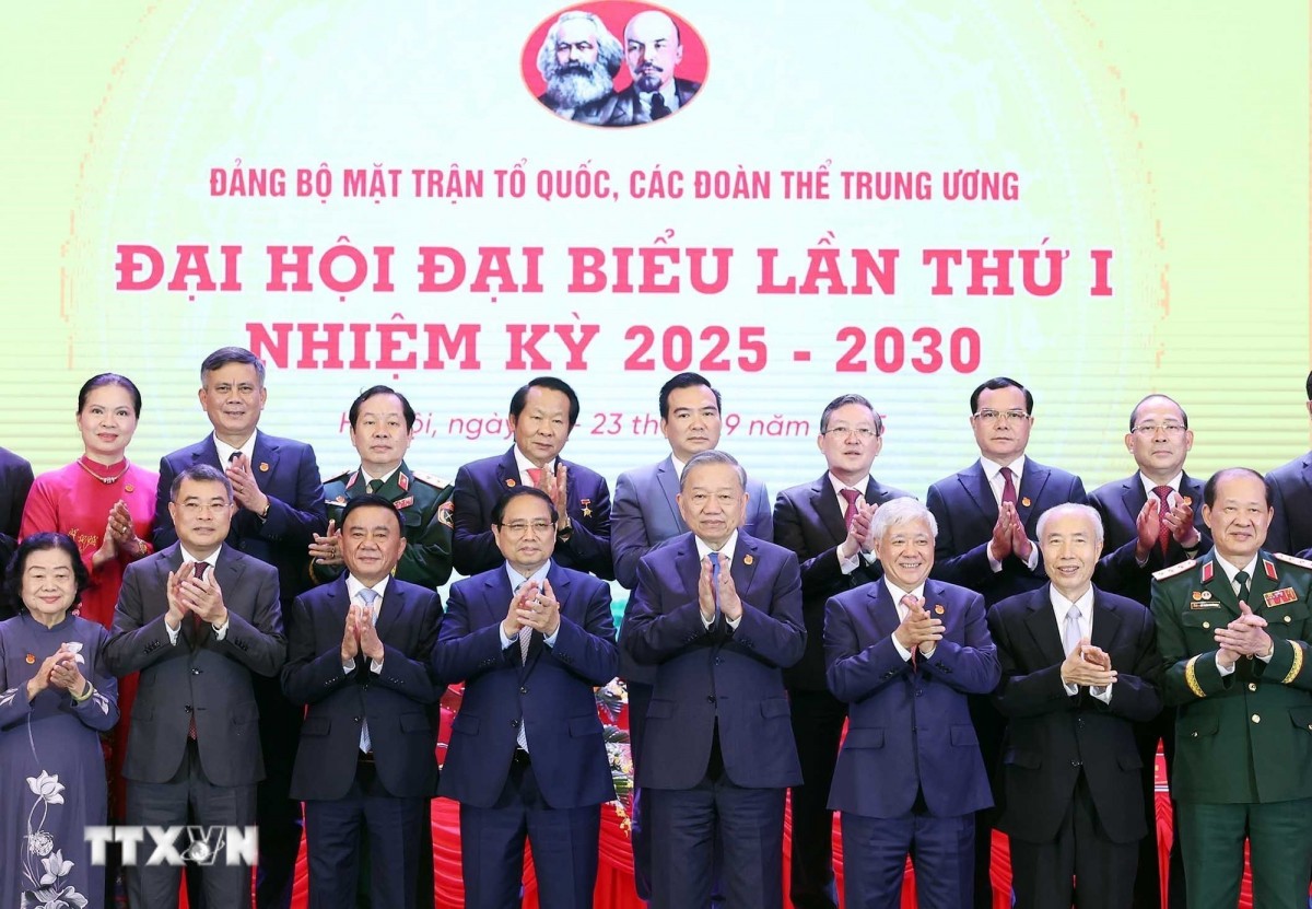 Tổng Bí thư Tô Lâm, Phiên bản chính thức của 555Win Phạm Minh Chính và các đại biểu dự Đại hội. 