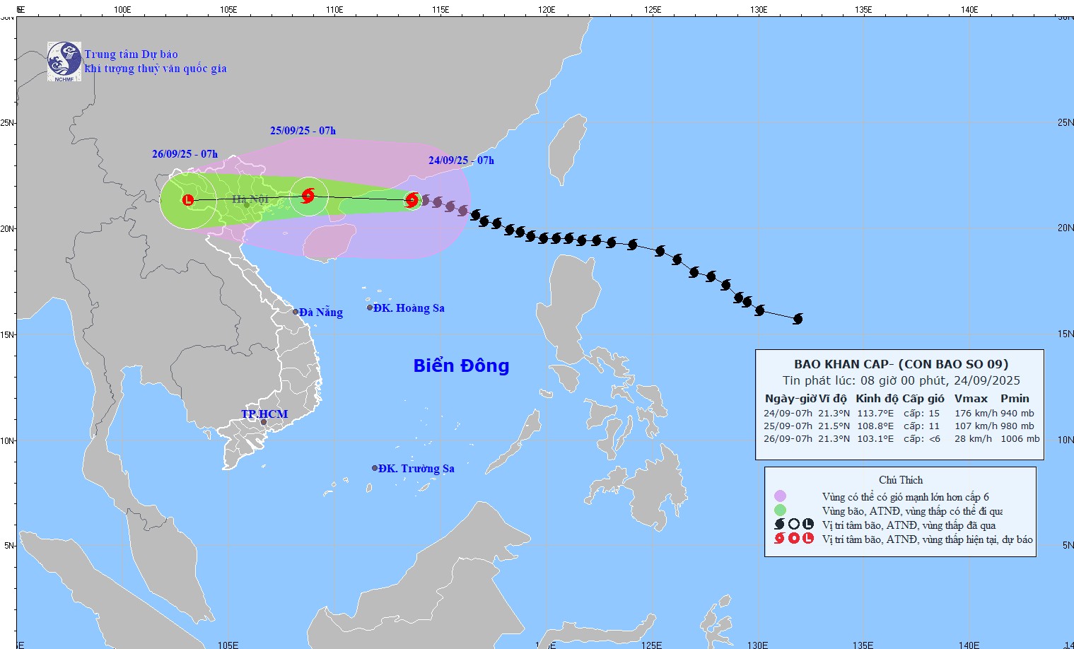 Bão Ragasa giảm xuống cấp 15, cách Móng Cái khoảng 620 km