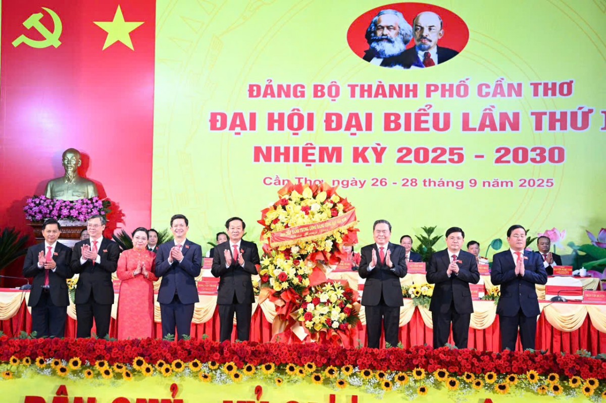 'Cần Thơ phải có tầm nhìn xa hơn, dài hạn hơn'