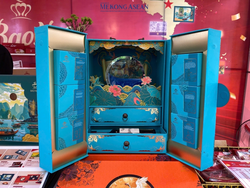 Thị trường bánh trung thu 2025: Loại nhân mới hút khách Thị trường bánh trung thu 2025: Loại nhân mới hút khách