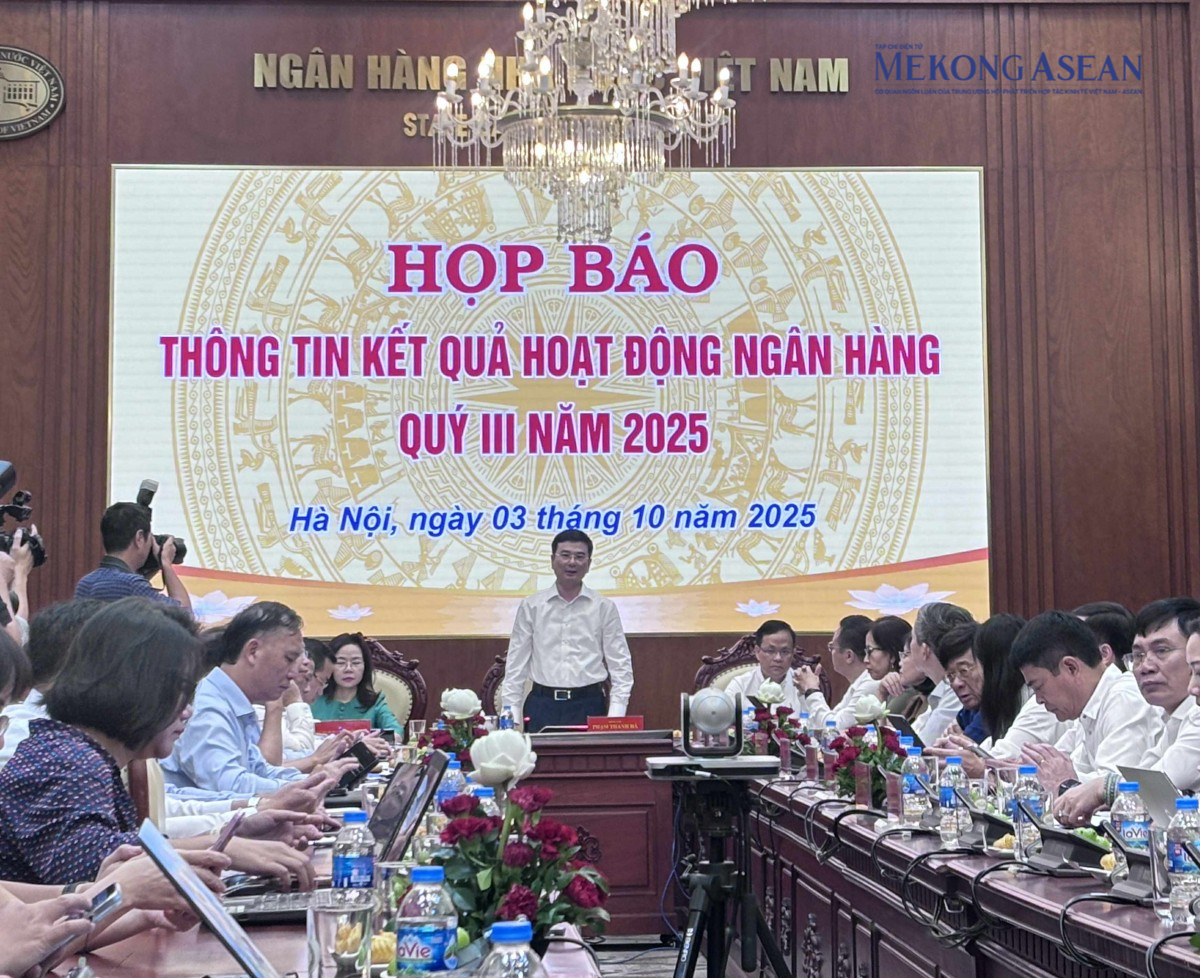 Tín dụng tăng 13,37% sau 9 tháng, NHNN kỳ vọng cán mốc 20% vào cuối năm Tín dụng tăng 13,37% sau 9 tháng, NHNN kỳ vọng cán mốc 20% vào cuối năm