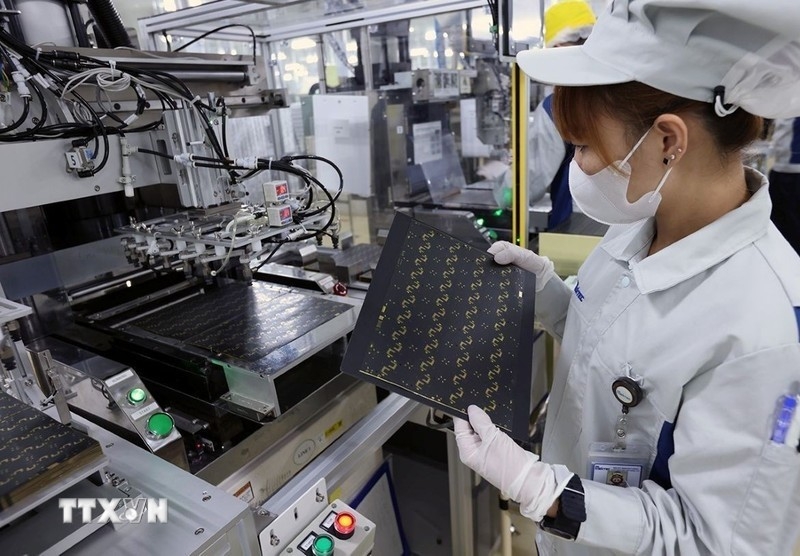 PMI ngành sản xuất Việt Nam tháng 9: Số đơn hàng mới tăng nhẹ