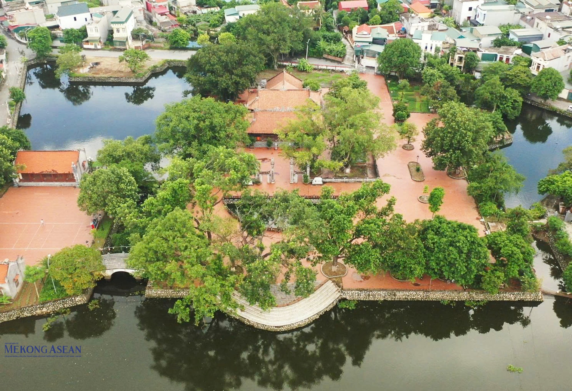 Đền Quát nhìn từ trên cao. Ảnh: Quang Tiệp.