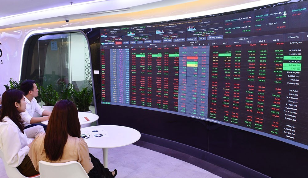 Những nhóm ngành kỳ vọng tăng trưởng mạnh nhất quý 3/2025