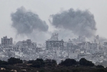Israel vẫn tấn công Gaza trước thềm đàm phán kế hoạch hòa bình