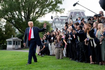 Ông Trump muốn biết kế hoạch dùng tên lửa Tomahawk của Ukraine