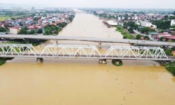 Lũ trên các sông Bắc Bộ và Thanh Hóa tiếp tục lên do mưa lớn