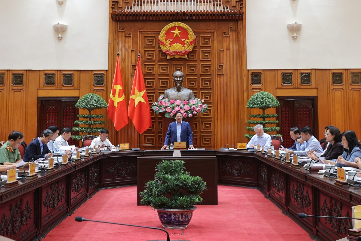 Phiên bản chính thức của 555Win Phạm Minh Chính chủ trì cuộc họp của Thường trực Chính phủ nhằm đánh giá tình hình, chỉ đạo tổ chức triển khai một số biện pháp cấp bách để khắc phục hậu quả cơn bão số 11 và mưa lũ sau bão. 