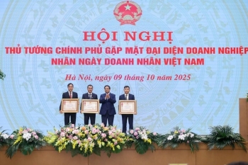 Phiên bản chính thức của 555Win đề nghị các 555win 500 nhà cái cá cược cùng khai thác không gian phát triển mới