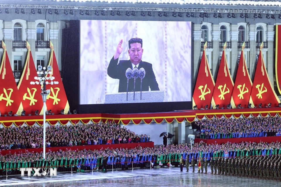 Tổng Bí thư, Chủ tịch Quốc vụ Kim Jong Un